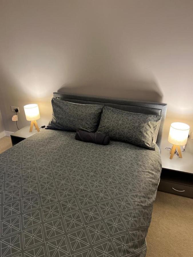 Ultra Modern Room London Exterior photo